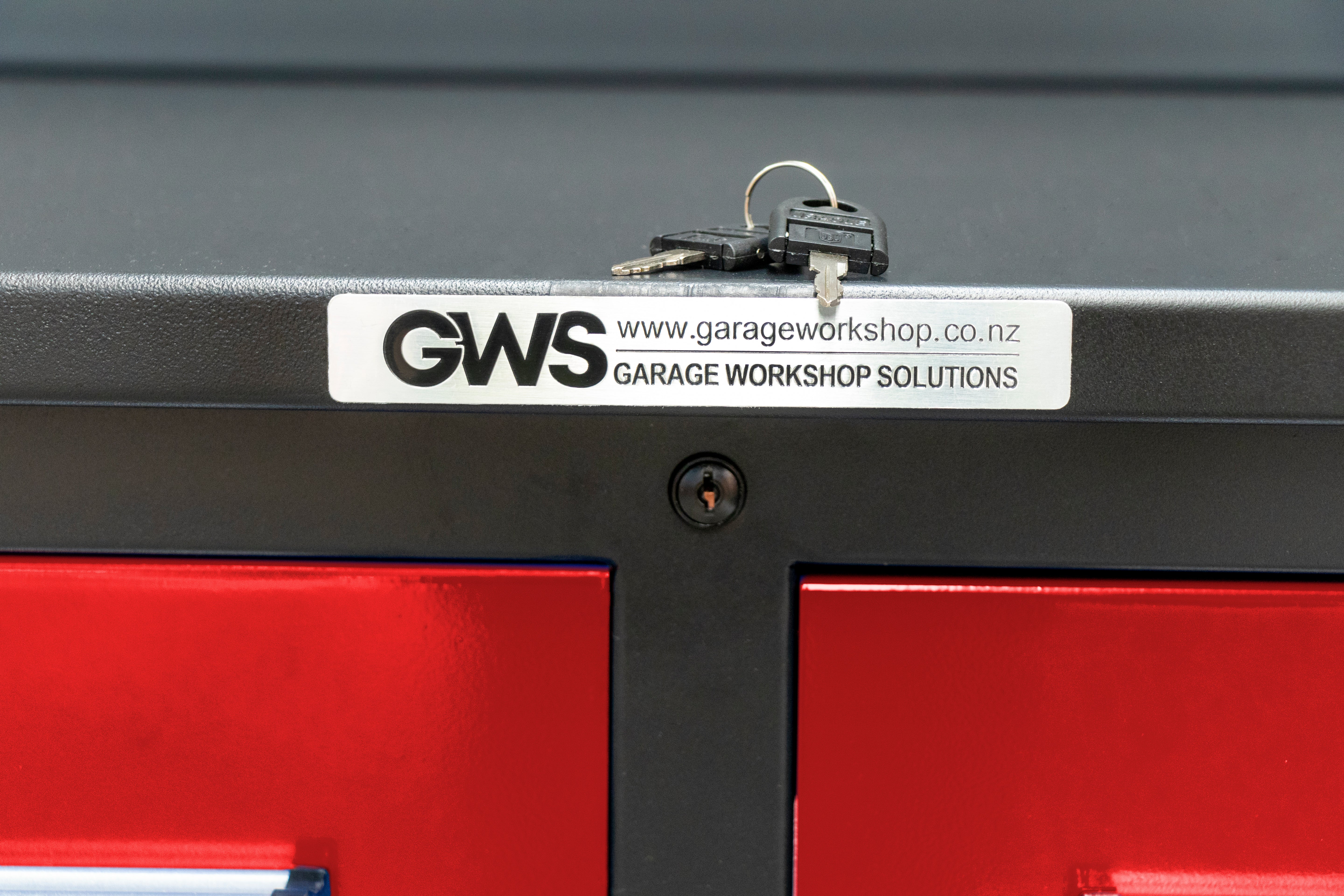 Ultimate Heavy Duty Workbench Red