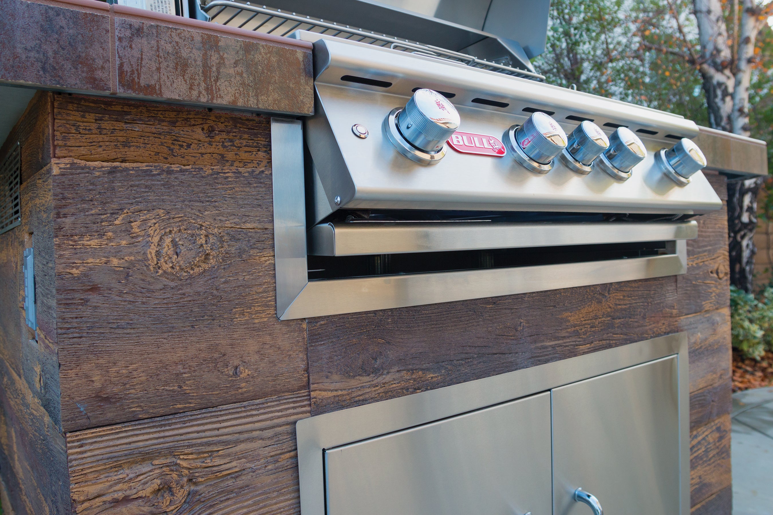 Bull BBQ 97cm Grill Finishing Frame - Brahma