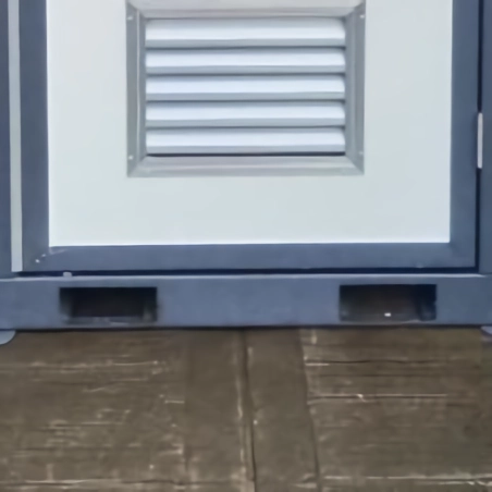 Forklift pockets